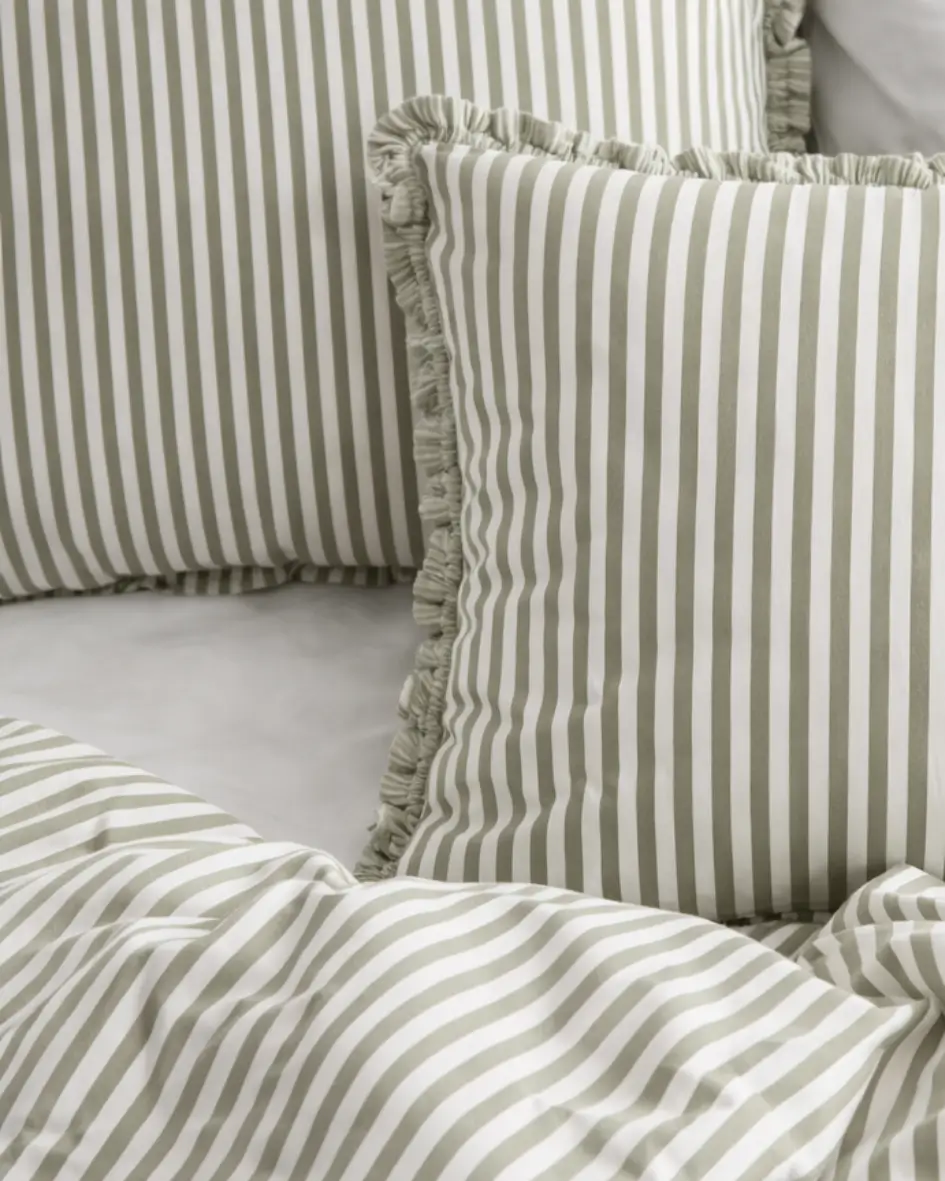 Homiest Drap plat en satin vert noirâtre – Literie de luxe et ultra